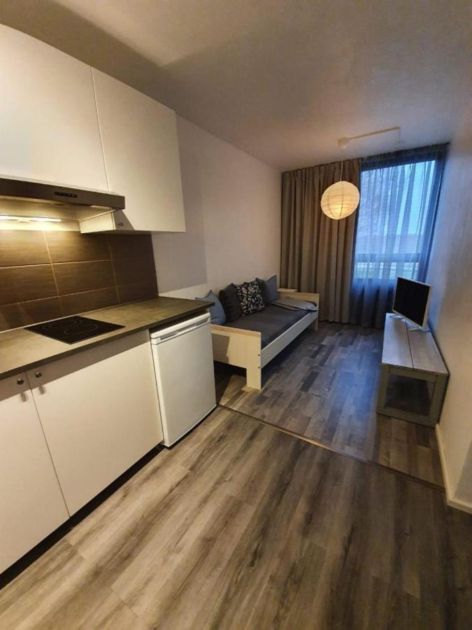 Hotel & Hostel Silmu Evitskog Bagian luar foto