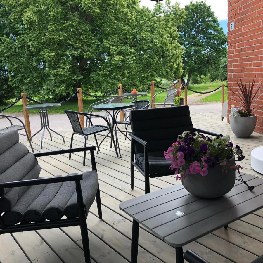 Hotel & Hostel Silmu Evitskog Bagian luar foto